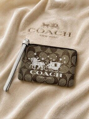 Coach Corner Zip Wristlet